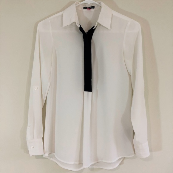 Vince Camuto Tops - VINCE CAMUTO Semi Sheer Button Up Blouse